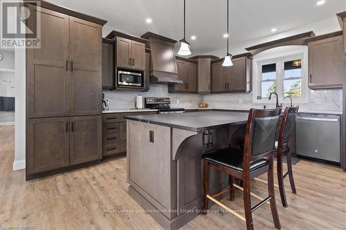 43830 Cranbrook Road, Huron East (Grey), ON - Indoor Photo Showing Kitchen With Upgraded Kitchen