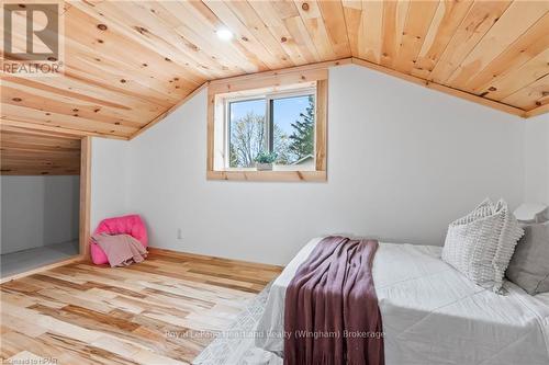 790 Garafraxa Street N, West Grey (Durham), ON - Indoor Photo Showing Bedroom