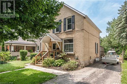 84 Mcnab Street, Stratford, ON - Outdoor