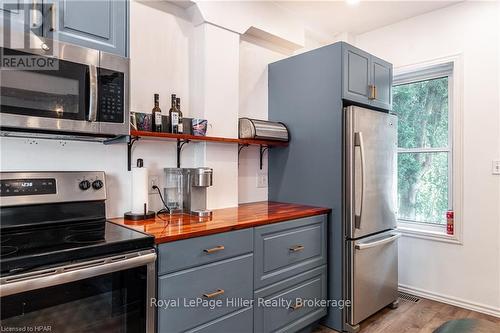 84 Mcnab Street, Stratford, ON - Indoor Photo Showing Kitchen With Stainless Steel Kitchen