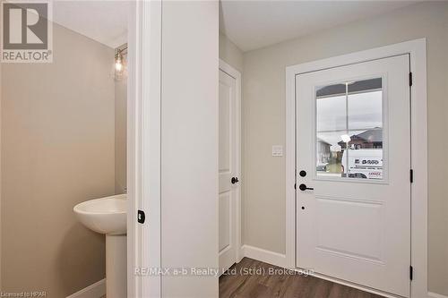 16 Linda Drive, Huron East (Seaforth), ON - Indoor Photo Showing Other Room