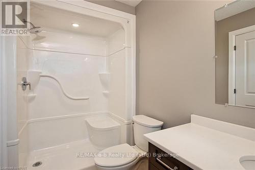 16 Linda Drive, Huron East (Seaforth), ON - Indoor Photo Showing Bathroom