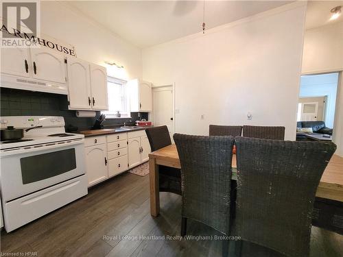 218 Shuter Street, North Huron (Wingham), ON - Indoor Photo Showing Kitchen