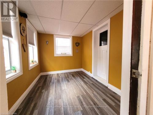 218 Shuter Street, North Huron (Wingham), ON - Indoor Photo Showing Other Room