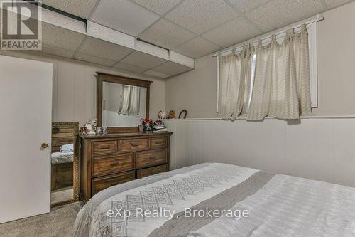 25 Finlayson Drive, Zorra (Thamesford), ON - Indoor Photo Showing Bedroom