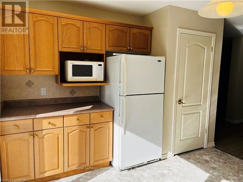 9 - 30 Ann Street, St. Marys, ON - Indoor Photo Showing Kitchen