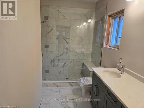 784 Campbell Avenue, Kincardine, ON - Indoor Photo Showing Bathroom