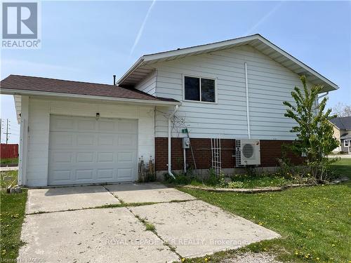 2 Sanctuary Street, Kincardine, ON - Outdoor