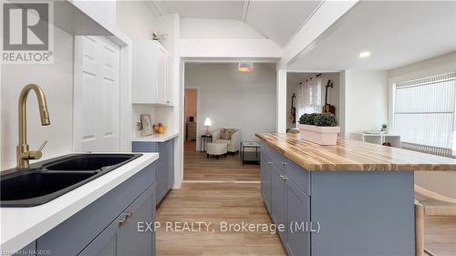 103 Albert Street N, Goderich, ON - Indoor Photo Showing Kitchen With Double Sink