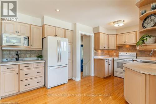 249 George Street, South Bruce Peninsula, ON - Indoor Photo Showing Kitchen