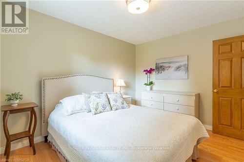 249 George Street, South Bruce Peninsula, ON - Indoor Photo Showing Bedroom