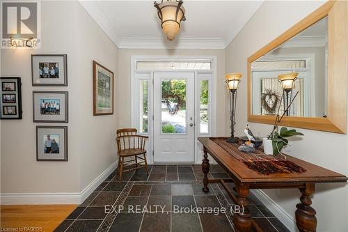 504859 Grey Road 1, Georgian Bluffs, ON - Indoor Photo Showing Other Room