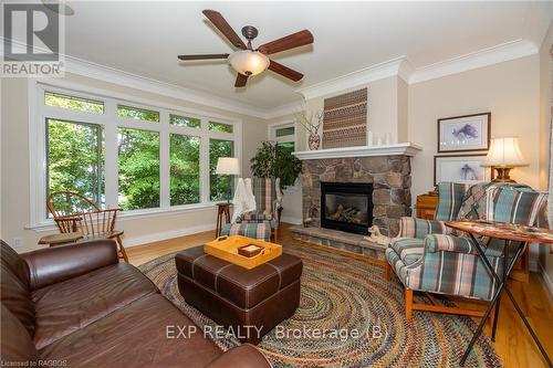 504859 Grey Road 1, Georgian Bluffs, ON - Indoor Photo Showing Living Room With Fireplace