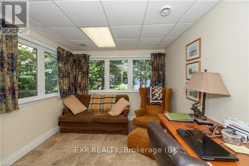 504859 Grey Road 1, Georgian Bluffs, ON - Indoor