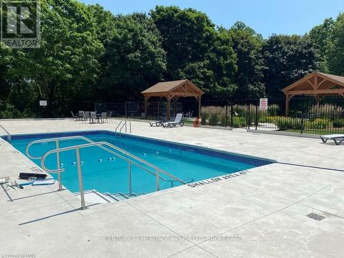 310A - 190 Hwy 20 W, Pelham (662 - Fonthill), ON - Outdoor With In Ground Pool With Backyard