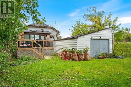 6 Manchester Avenue, St. Catharines (452 - Haig), ON - Outdoor