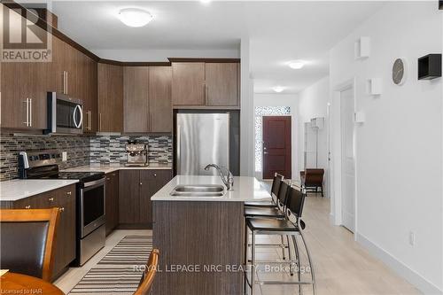 7 - 1347 Whetherfield Street Street, London, ON - Indoor Photo Showing Kitchen With Stainless Steel Kitchen With Double Sink With Upgraded Kitchen