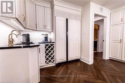 76 Adriatic Boulevard, Hamilton (Stoney Creek), ON - Indoor Photo Showing Kitchen