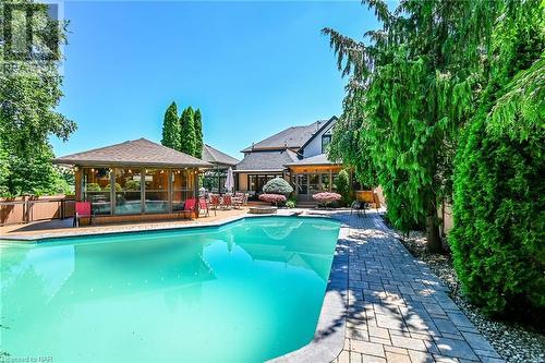 76 Adriatic Boulevard, Hamilton (Stoney Creek), ON - Outdoor With In Ground Pool With Backyard