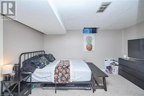 118 Rockwood Avenue, St. Catharines (455 - Secord Woods), ON - Indoor Photo Showing Bedroom