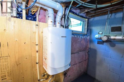 17 Parklane Crescent, St. Catharines (461 - Glendale/Glenridge), ON - Indoor Photo Showing Basement