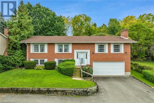 63 Mountain Street, St. Catharines (460 - Burleigh Hill), ON - Outdoor