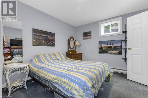 63 Mountain Street, St. Catharines (460 - Burleigh Hill), ON - Indoor Photo Showing Bedroom