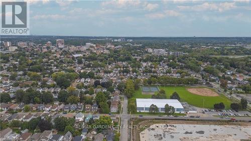 4 Haig Street, St. Catharines (451 - Downtown), ON - Outdoor With View