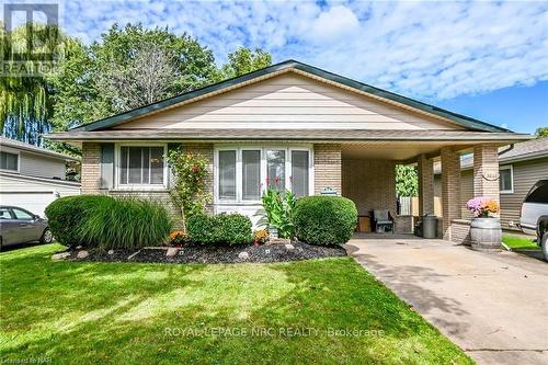 5811 Hillcrest Crescent, Niagara Falls (205 - Church'S Lane), ON - Outdoor