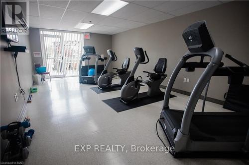 201 - 141 Vansickle Road, St. Catharines (462 - Rykert/Vansickle), ON - Indoor Photo Showing Gym Room