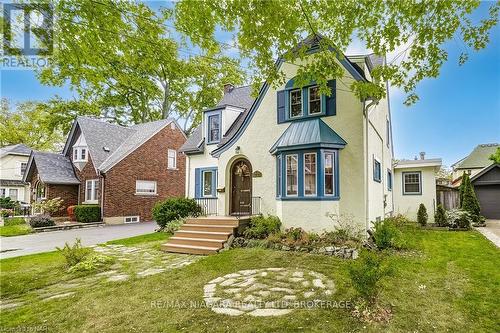 6 Highland Gardens, Welland (769 - Prince Charles), ON - Outdoor With Facade