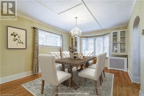 6 Highland Gardens, Welland (769 - Prince Charles), ON - Indoor Photo Showing Dining Room