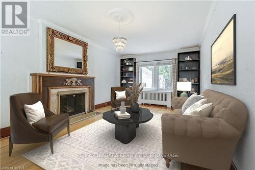 6 Highland Gardens, Welland (769 - Prince Charles), ON - Indoor Photo Showing Living Room With Fireplace