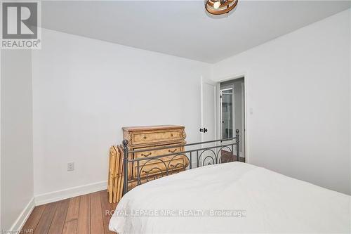 12 Corbett Avenue, St. Catharines (438 - Port Dalhousie), ON - Indoor Photo Showing Bedroom