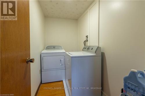 110 Garner Avenue, Welland (768 - Welland Downtown), ON - Indoor Photo Showing Laundry Room