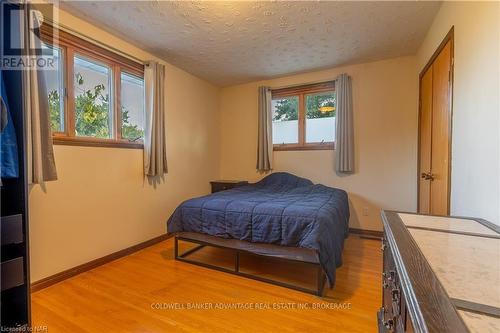 110 Garner Avenue, Welland (768 - Welland Downtown), ON - Indoor Photo Showing Bedroom