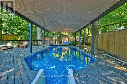 2459 Noella Crescent, Niagara Falls (207 - Casey), ON - Outdoor With In Ground Pool With Deck Patio Veranda With Exterior