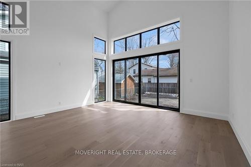 360 Beechwood Avenue, Fort Erie (337 - Crystal Beach), ON - Indoor Photo Showing Other Room