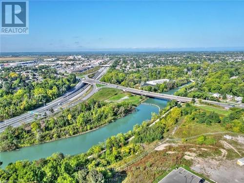 86 Queen St Street, St. Catharines (451 - Downtown), ON - Outdoor With Body Of Water With View