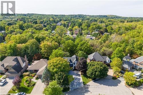 12 Scottdale Court, Pelham (662 - Fonthill), ON - Outdoor With View