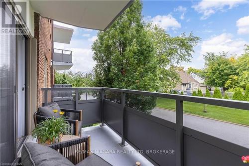 216 - 242 Oakdale Avenue, St. Catharines (456 - Oakdale), ON - Outdoor With Balcony With Exterior