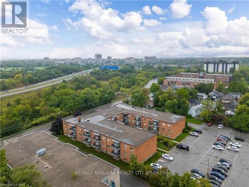 216 - 242 Oakdale Avenue, St. Catharines (456 - Oakdale), ON - Outdoor With View