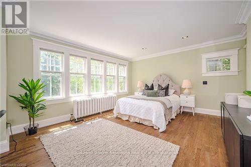 35 Queen Street, Guelph (Central East), ON - Indoor Photo Showing Bedroom