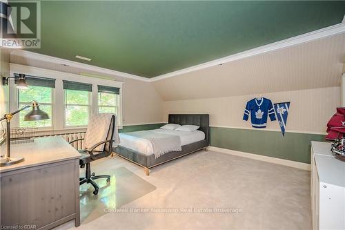 35 Queen Street, Guelph (Central East), ON - Indoor Photo Showing Bedroom