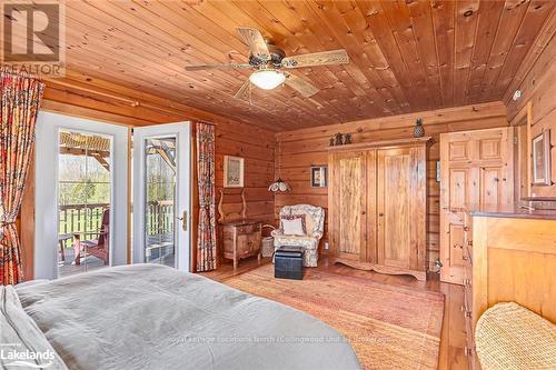 545413 4A Side Road, Grey Highlands, ON - Indoor Photo Showing Bedroom