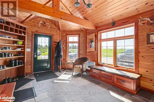 545413 4A Side Road N, Grey Highlands, ON - Indoor Photo Showing Other Room