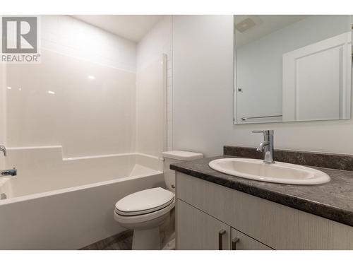 7031 Hillu Road, Prince George, BC - Indoor Photo Showing Bathroom