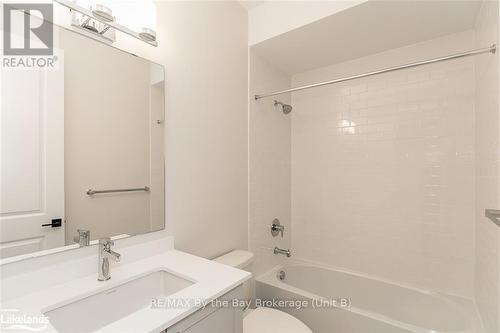 5 Rosanne Circle, Wasaga Beach, ON - Indoor Photo Showing Bathroom