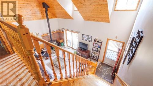 11 Silversides Pt Road, Northern Bruce Peninsula, ON - Indoor Photo Showing Other Room