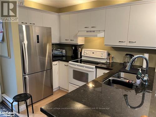 160 - 51 Trott Boulevard, Collingwood, ON - Indoor Photo Showing Kitchen With Double Sink